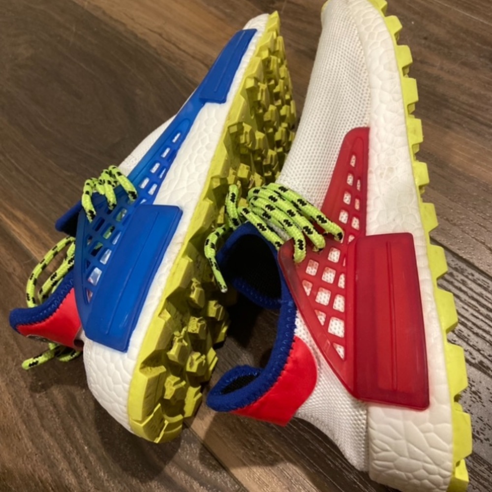 Adidas - Picture 4 of 9